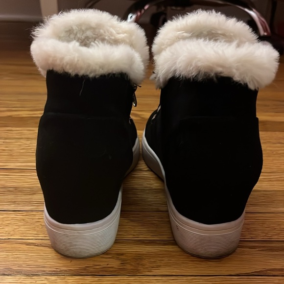 Women’s black and white fur trim wedge sneakers with zipper detail on sides - Picture 3 of 5